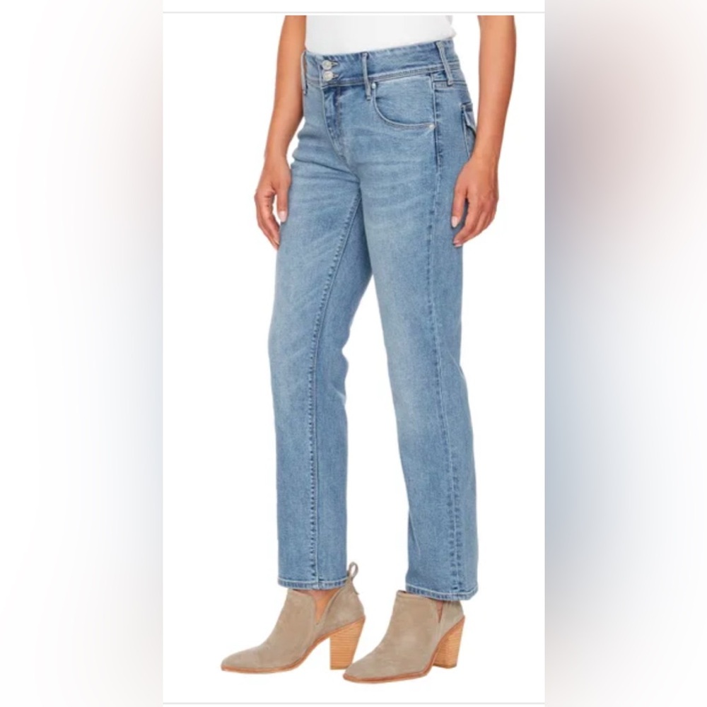 Hudson Ladies' Slim Straight Leg Jean, NEW! ✨ - Picture 3 of 11
